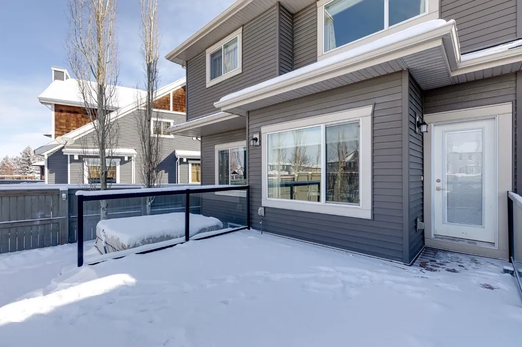 52 Cooperstown Place SW Airdrie AB T4B 3T5
