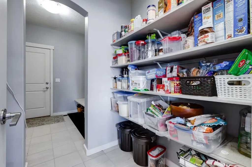 52 Cooperstown Place SW Airdrie AB T4B 3T5