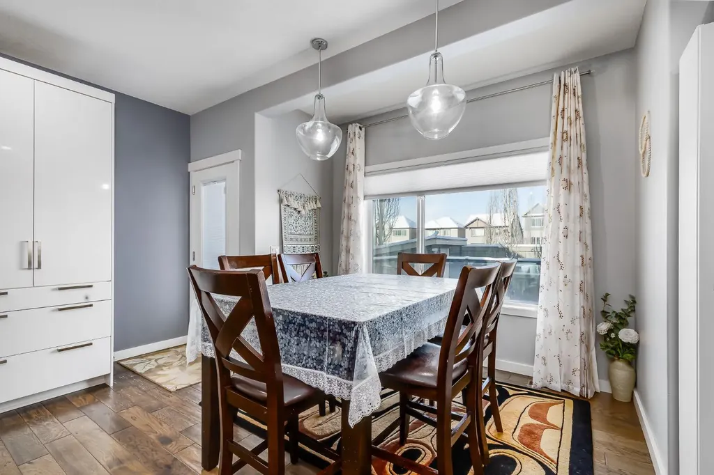 52 Cooperstown Place SW Airdrie AB T4B 3T5