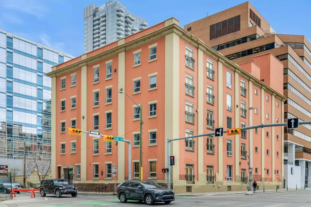 535 10 Avenue SW Calgary AB T2R 0A8