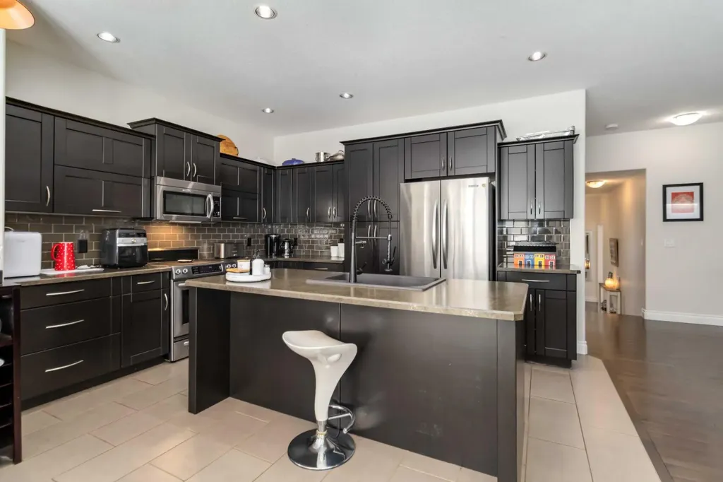 495 Killdeer Way Fort Mcmurray AB T9K0R5