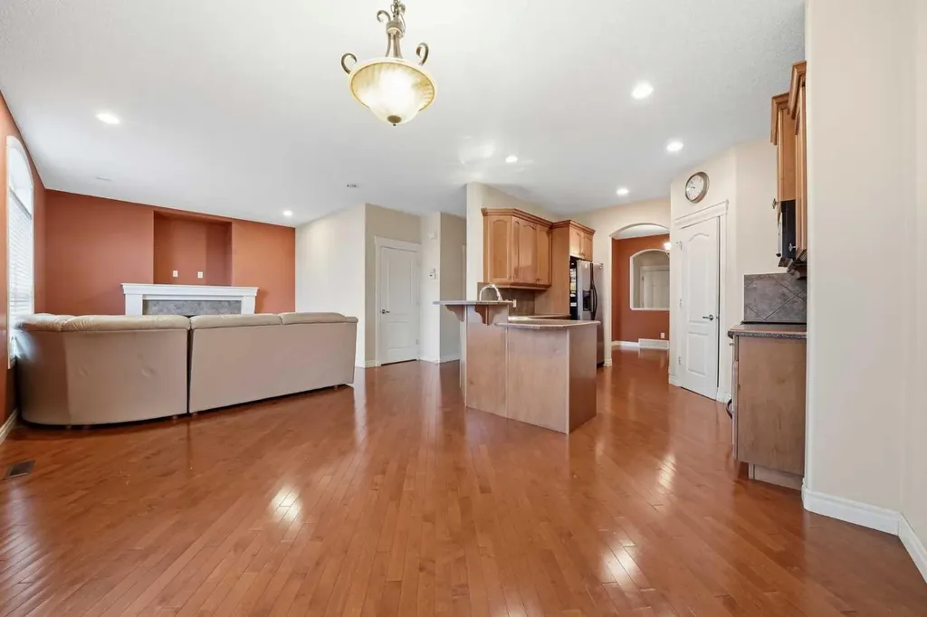27 Saddleland Way NE Calgary AB T3J5K6