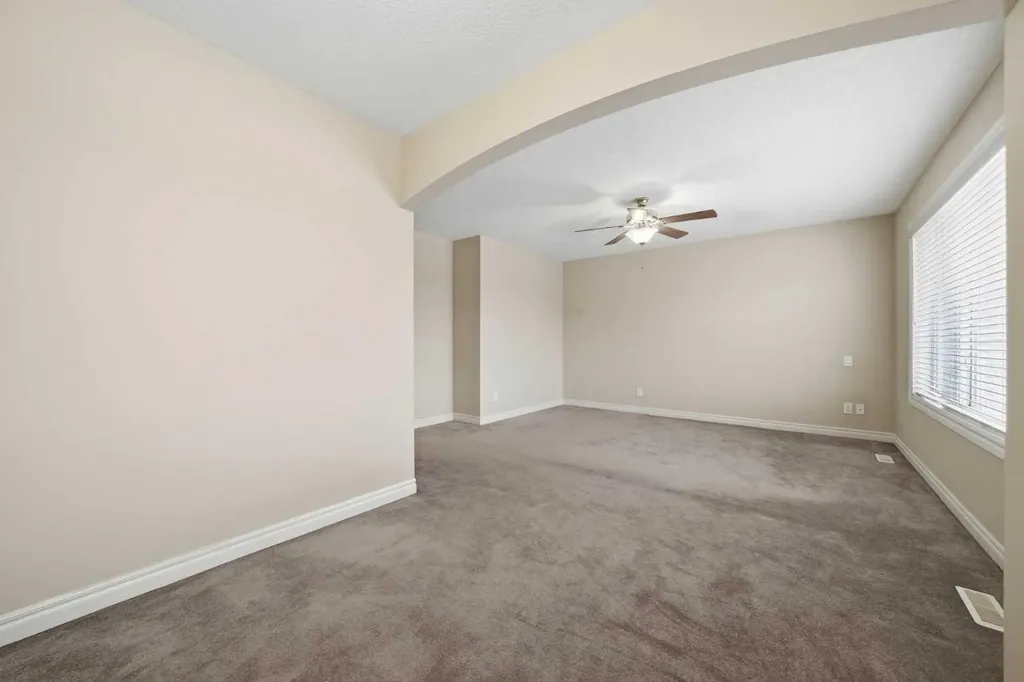27 Saddleland Way NE Calgary AB T3J5K6