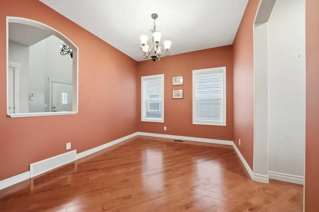 27 Saddleland Way NE Calgary AB T3J5K6