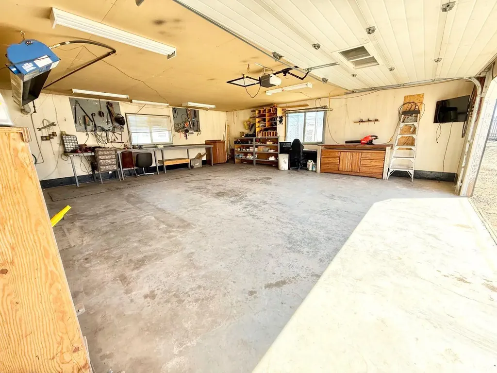 214 Blue Heron Road Rural Newell County Of AB T1R 0S1