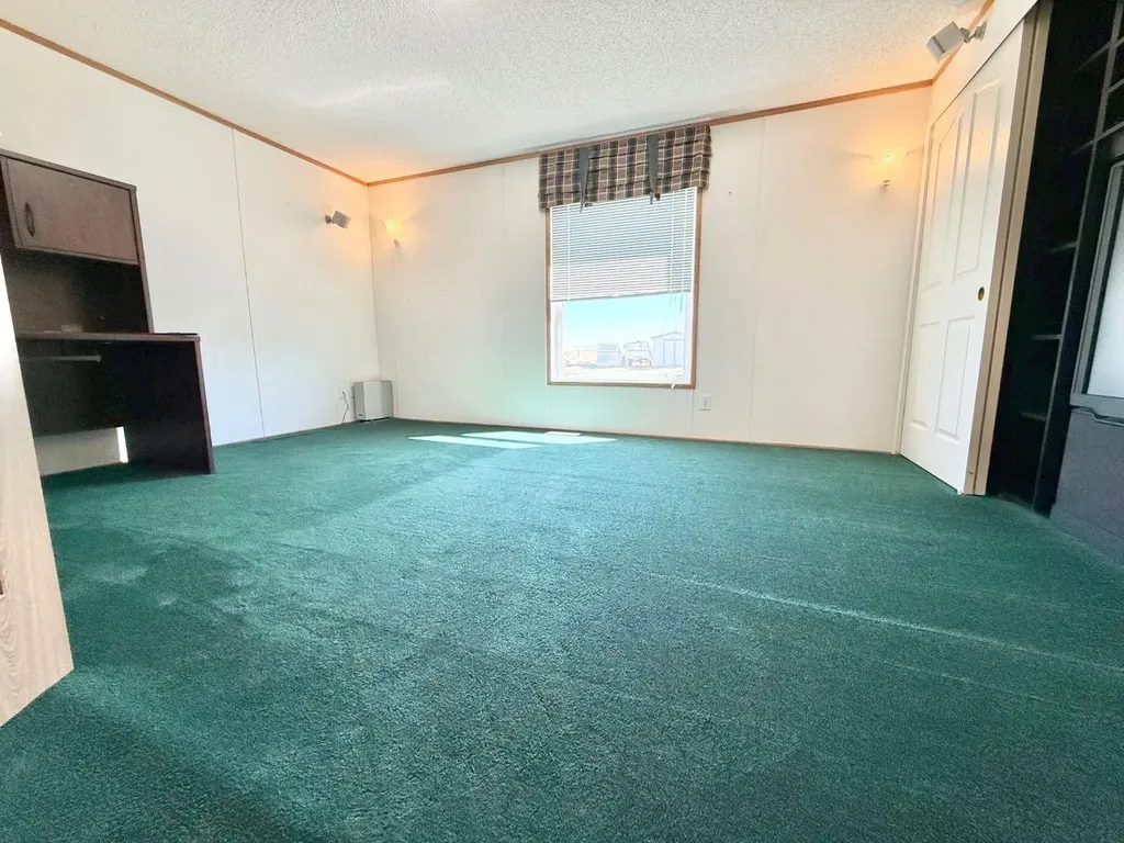 214 Blue Heron Road Rural Newell County Of AB T1R 0S1