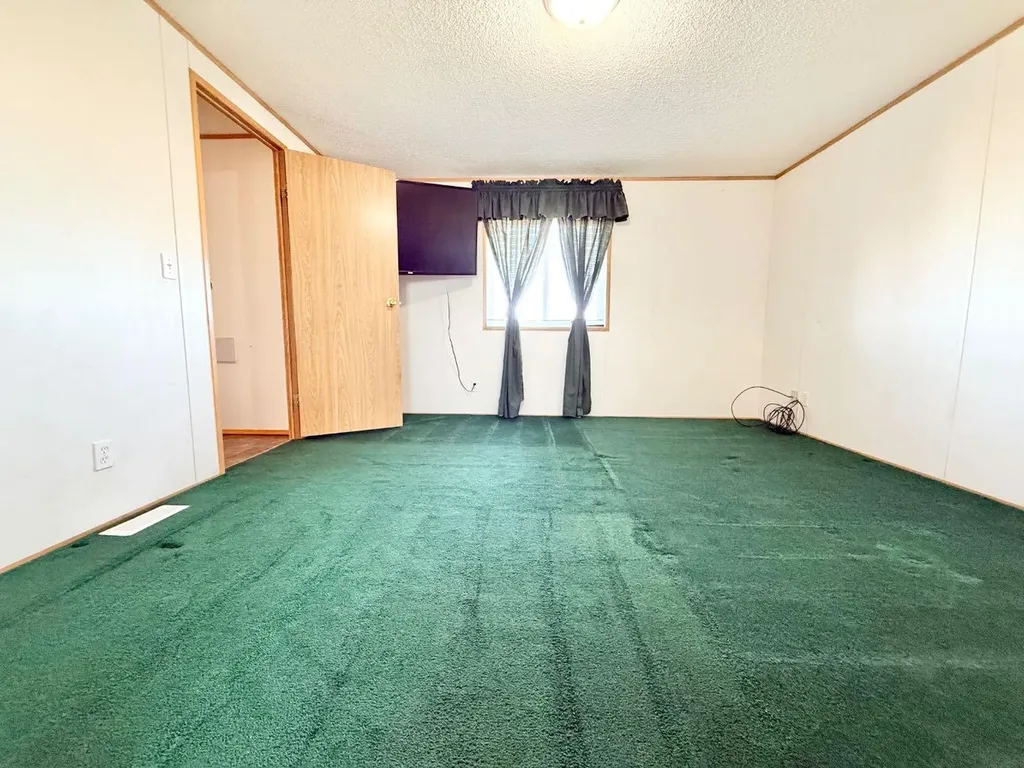 214 Blue Heron Road Rural Newell County Of AB T1R 0S1