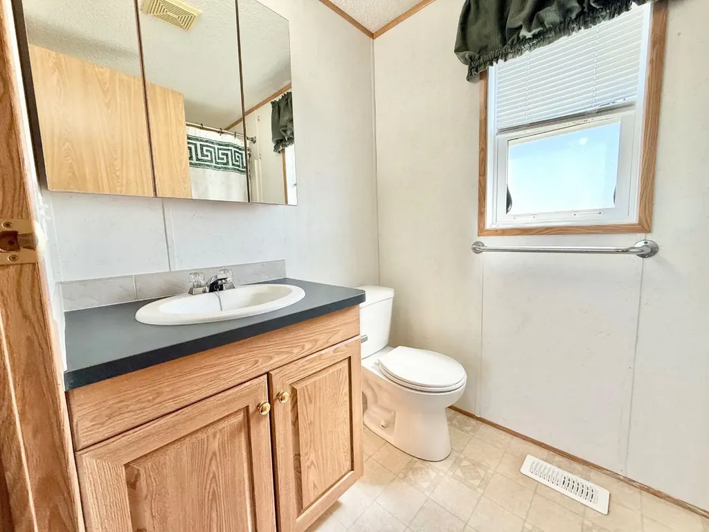 214 Blue Heron Road Rural Newell County Of AB T1R 0S1