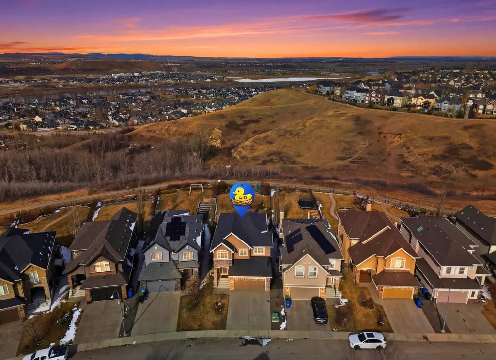 113 Cranarch Common SE Calgary AB T3M 1M1