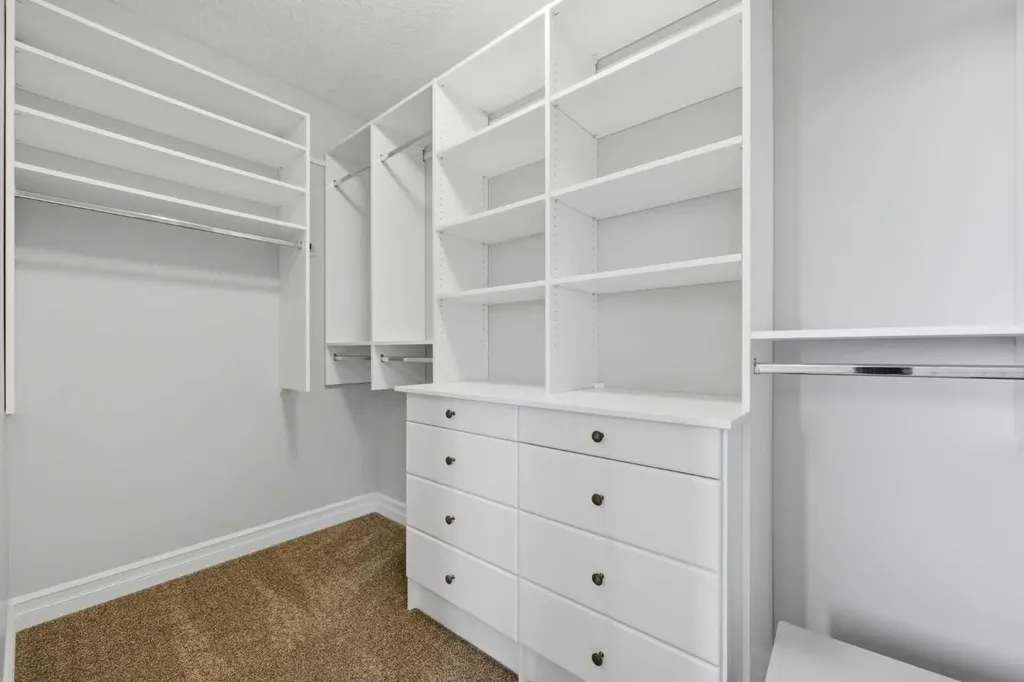 113 Cranarch Common SE Calgary AB T3M 1M1