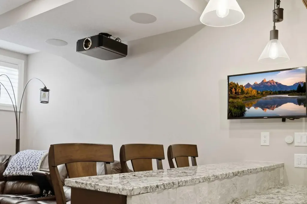 113 Cranarch Common SE Calgary AB T3M 1M1