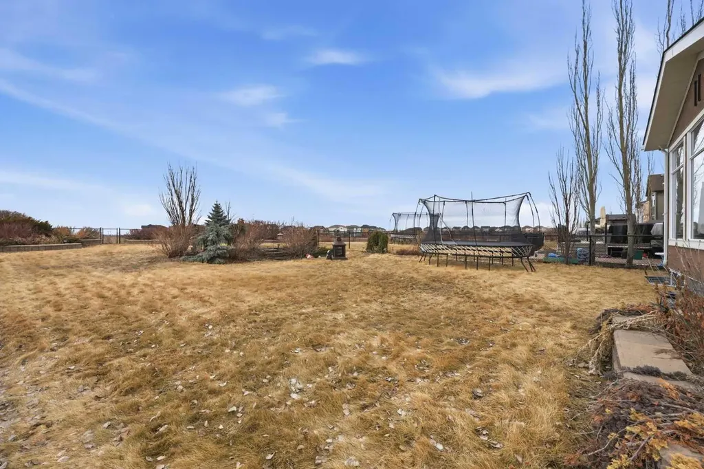 113 Cranarch Common SE Calgary AB T3M 1M1
