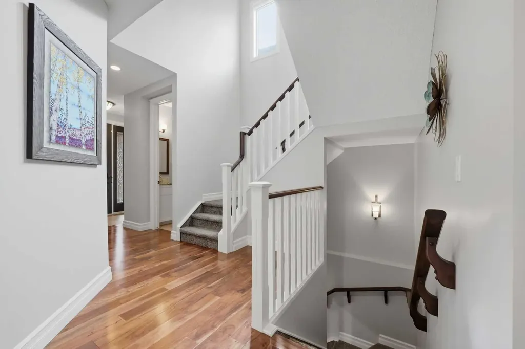 113 Cranarch Common SE Calgary AB T3M 1M1