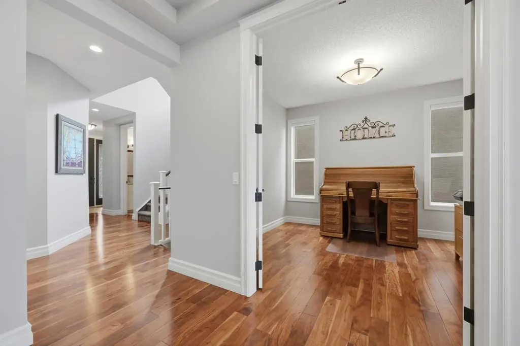 113 Cranarch Common SE Calgary AB T3M 1M1