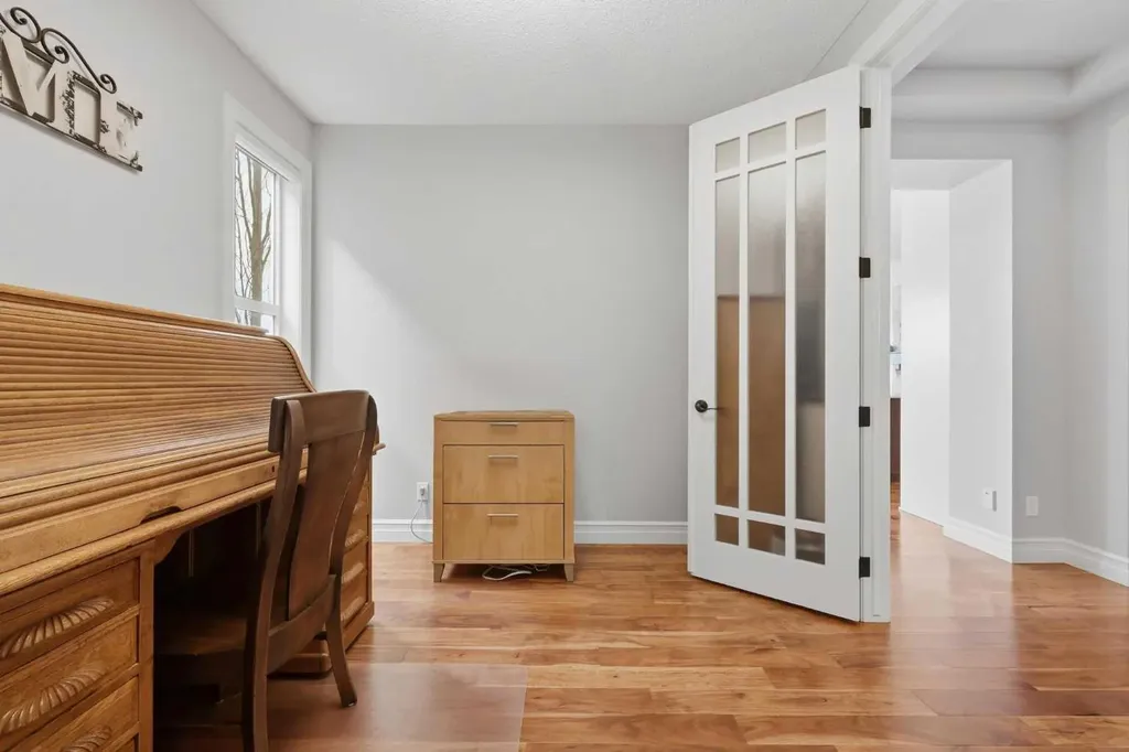 113 Cranarch Common SE Calgary AB T3M 1M1