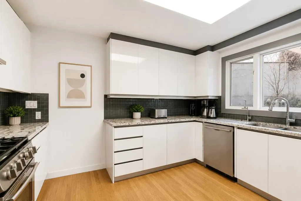 2910 Marquette Street SW Calgary AB T2T 3E3