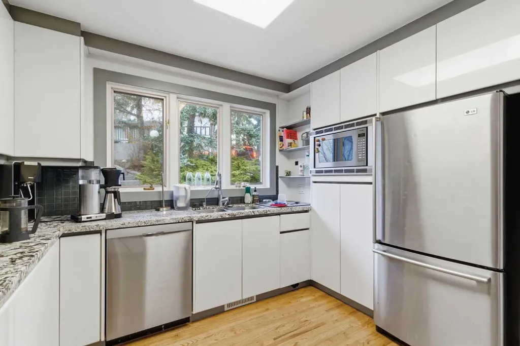2910 Marquette Street SW Calgary AB T2T 3E3