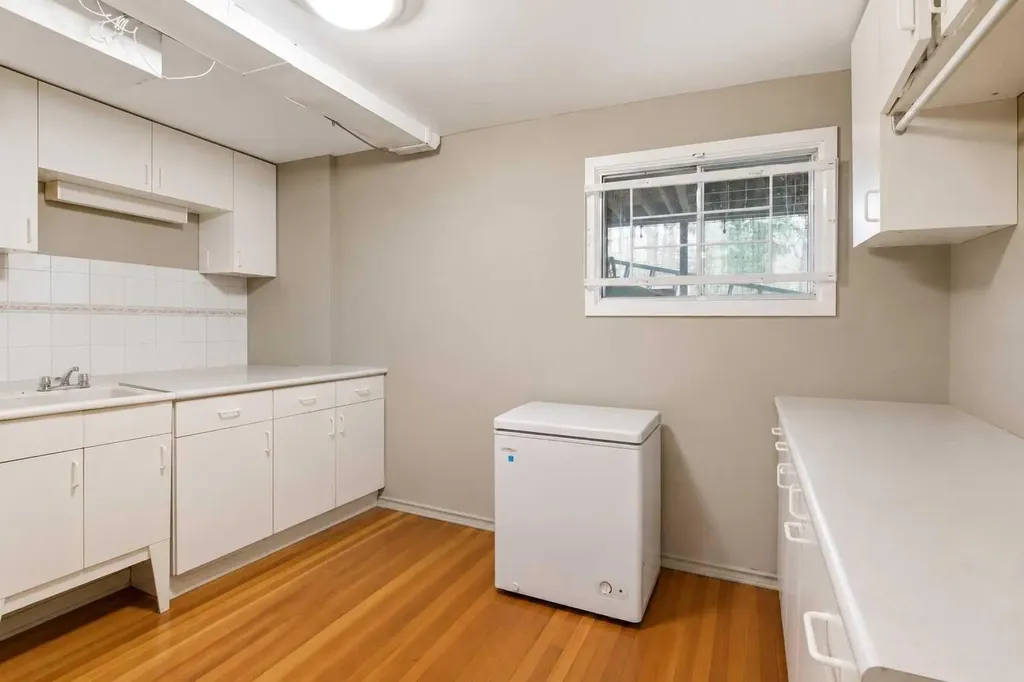 2910 Marquette Street SW Calgary AB T2T 3E3