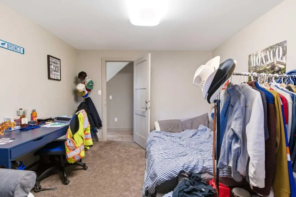 2910 Marquette Street SW Calgary AB T2T 3E3