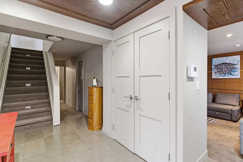 2910 Marquette Street SW Calgary AB T2T 3E3