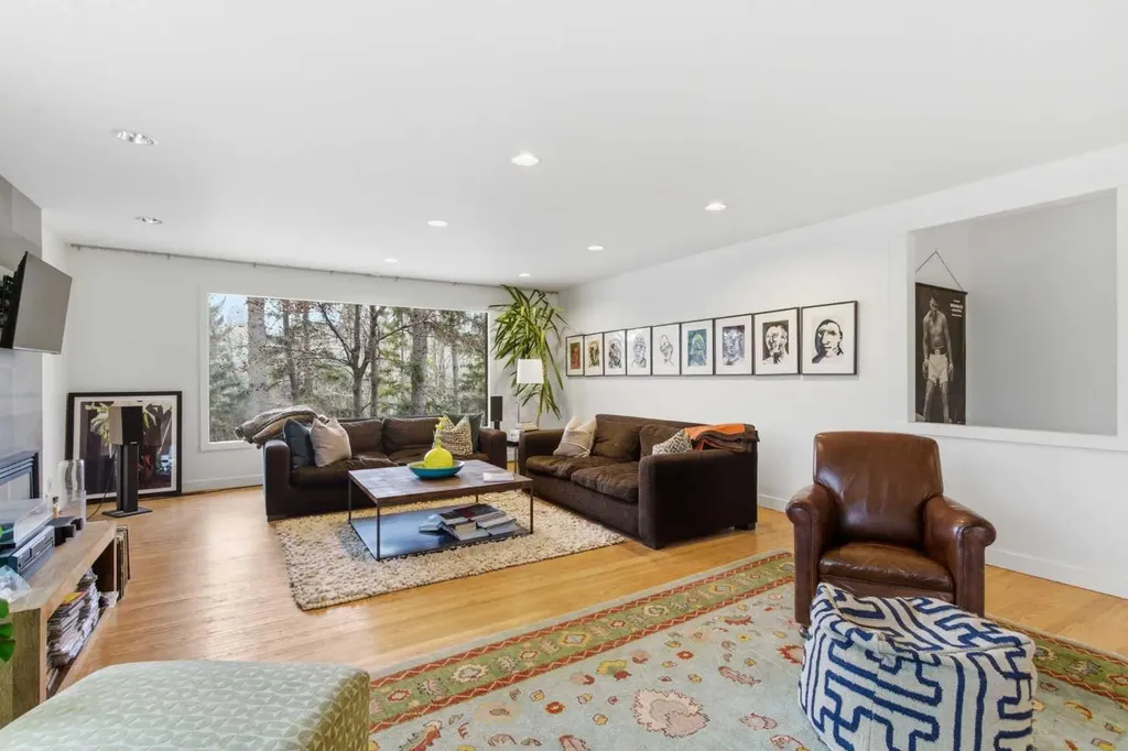 2910 Marquette Street SW Calgary AB T2T 3E3