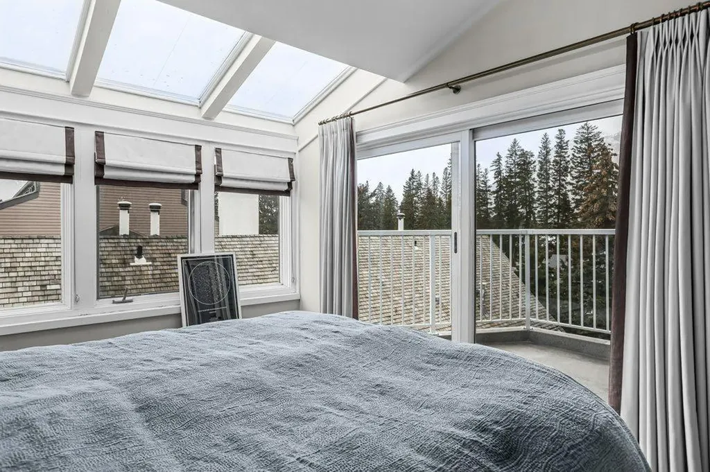 420 Squirrel Street Banff AB T1L1G5