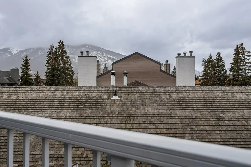 420 Squirrel Street Banff AB T1L1G5