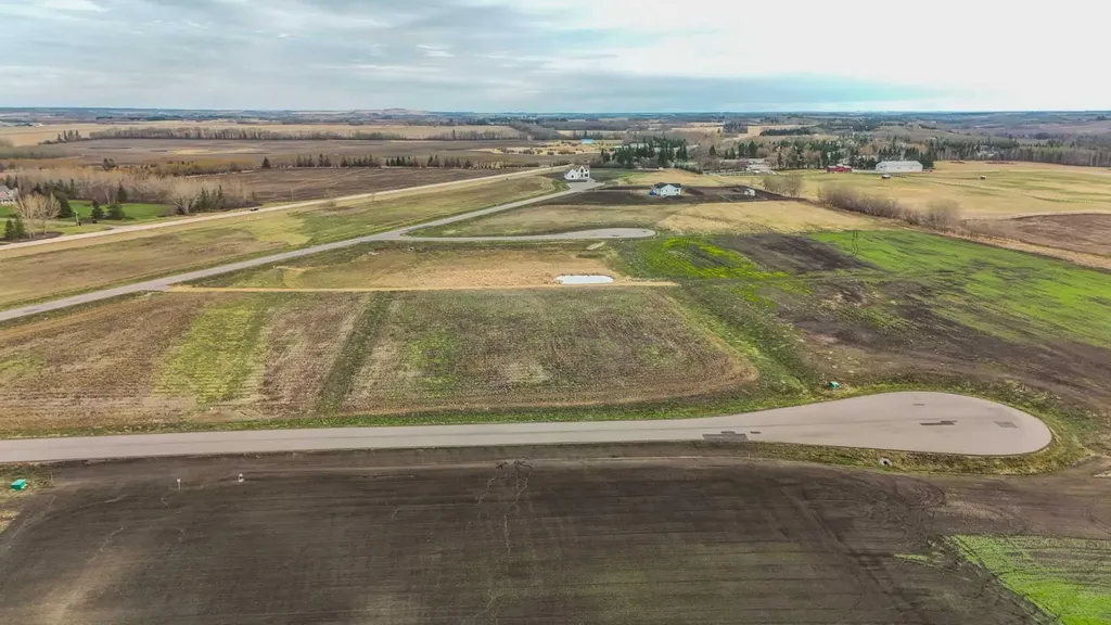 28163 Township Road 374 Rural Red Deer County AB T4E 2E1