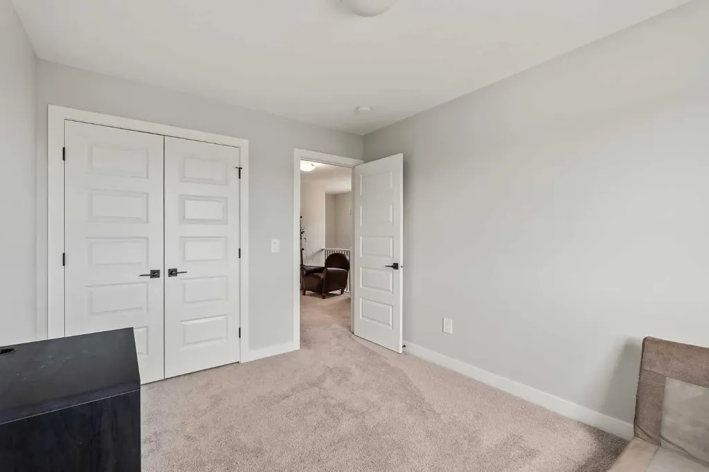 182 River Heights Drive Cochrane AB T4C 2V1