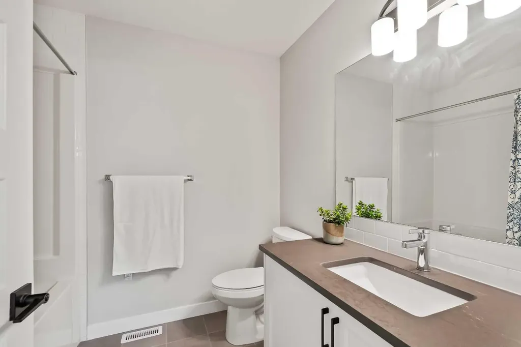 182 River Heights Drive Cochrane AB T4C 2V1
