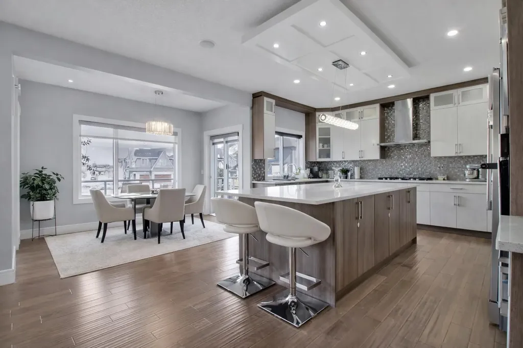 302 Kinniburgh Road Chestermere AB T1X0Y6