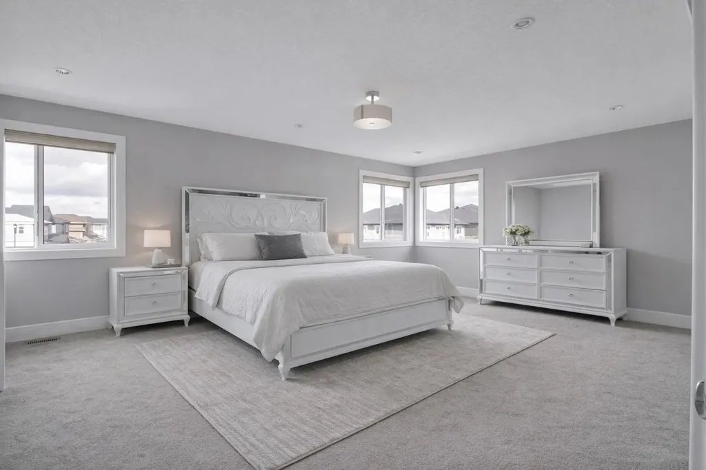 302 Kinniburgh Road Chestermere AB T1X0Y6
