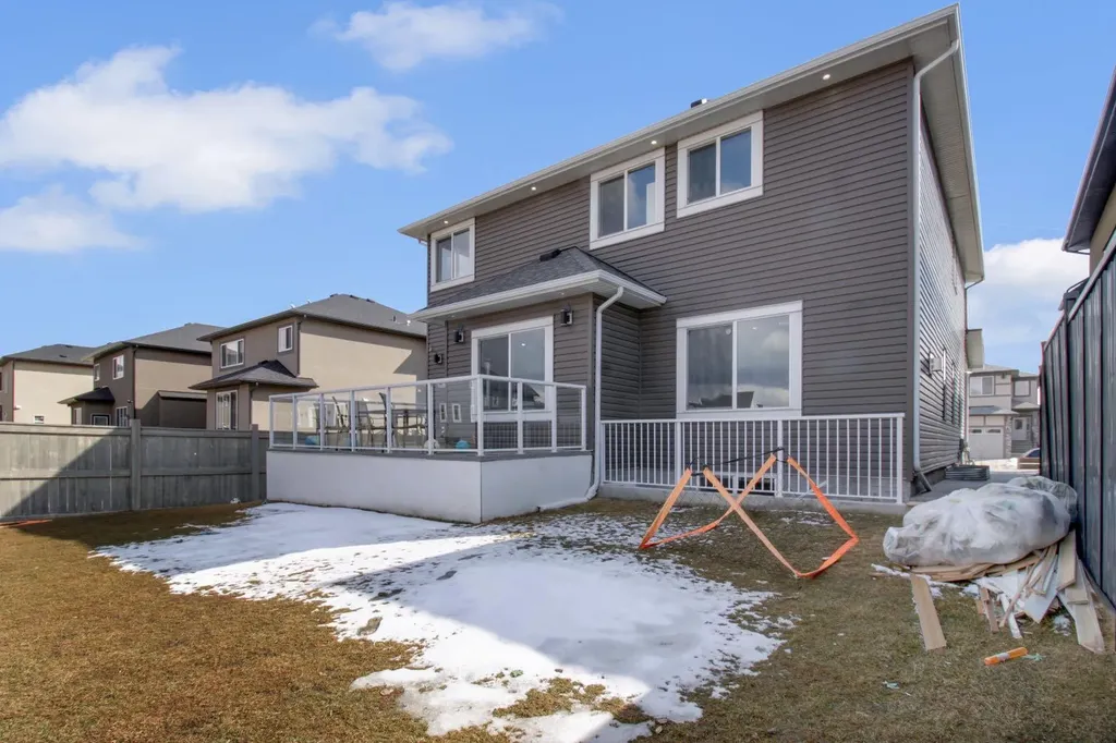 302 Kinniburgh Road Chestermere AB T1X0Y6