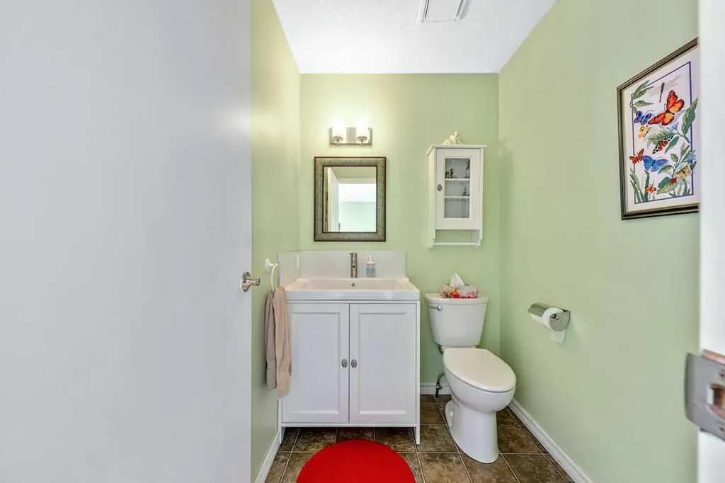 50 Cedarwood Rise SW Calgary AB T2W3H9
