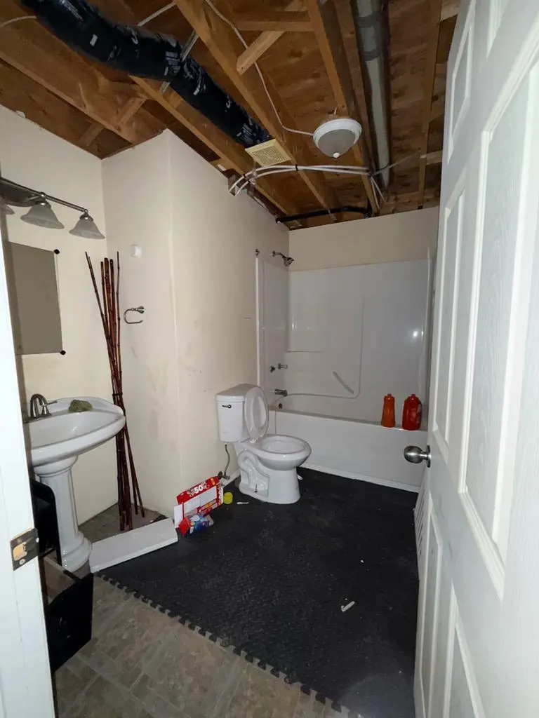4909 51 Street Peers AB T0E 1W0