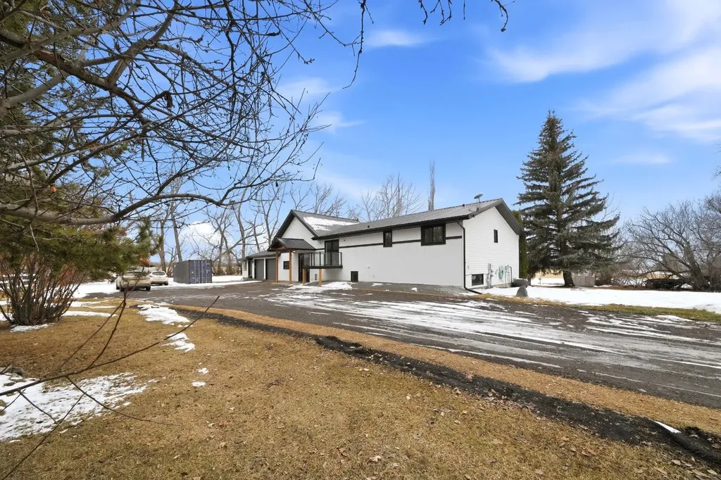 37301 Range Road 264 Rural Red Deer County AB T4E 1J6