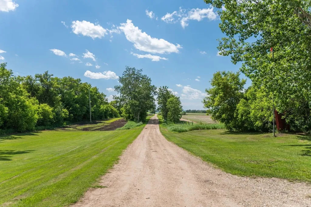 37301 Range Road 264 Rural Red Deer County AB T4E 1J6