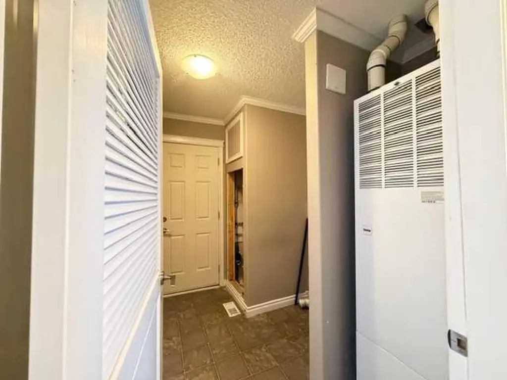 401 12 Street SW Slave Lake AB T0G 2A4