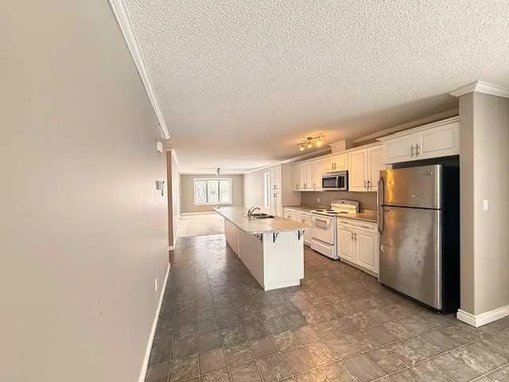401 12 Street SW Slave Lake AB T0G 2A4