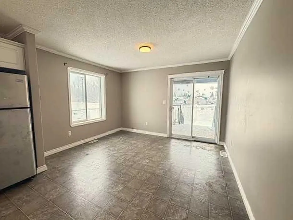 401 12 Street SW Slave Lake AB T0G 2A4