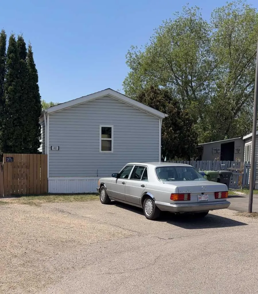 5344 76 Street Red Deer AB T4P 2A6