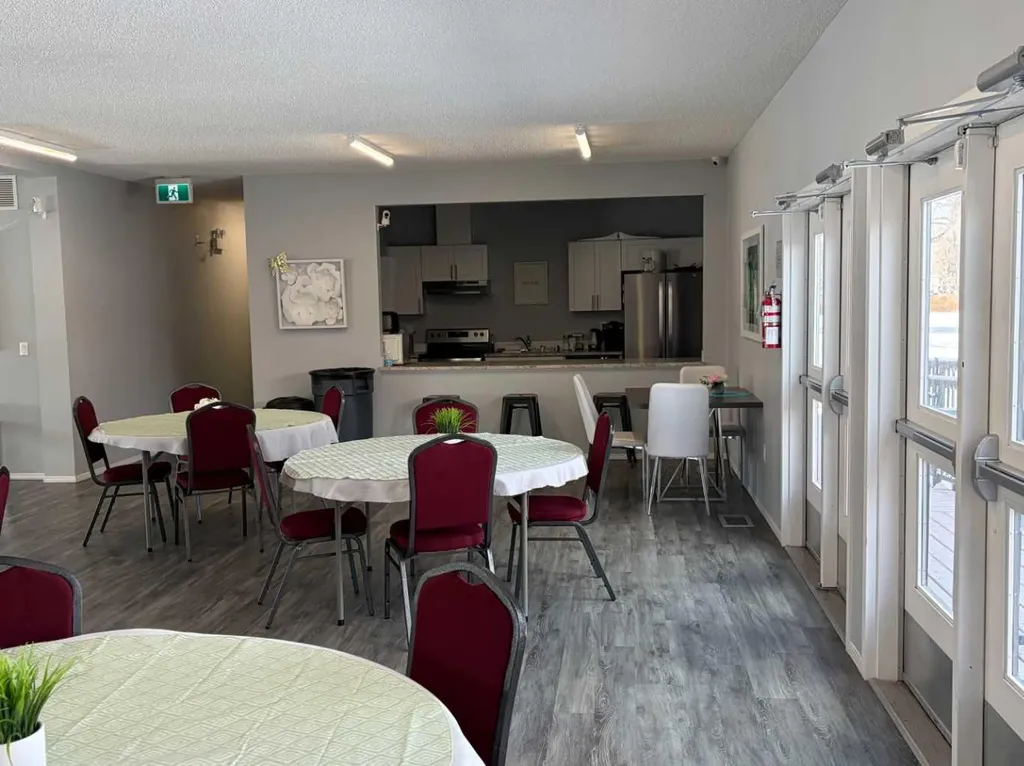 5344 76 Street Red Deer AB T4P 2A6