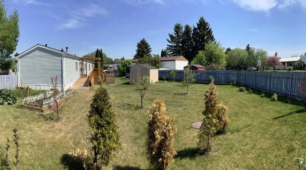 5344 76 Street Red Deer AB T4P 2A6