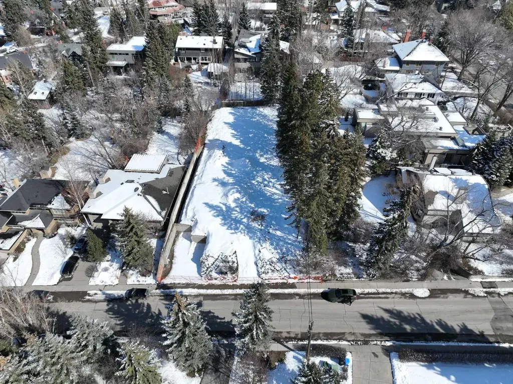 2222 12 Street SW Calgary AB T2T 3N4