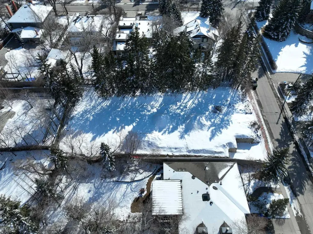 2222 12 Street SW Calgary AB T2T 3N4