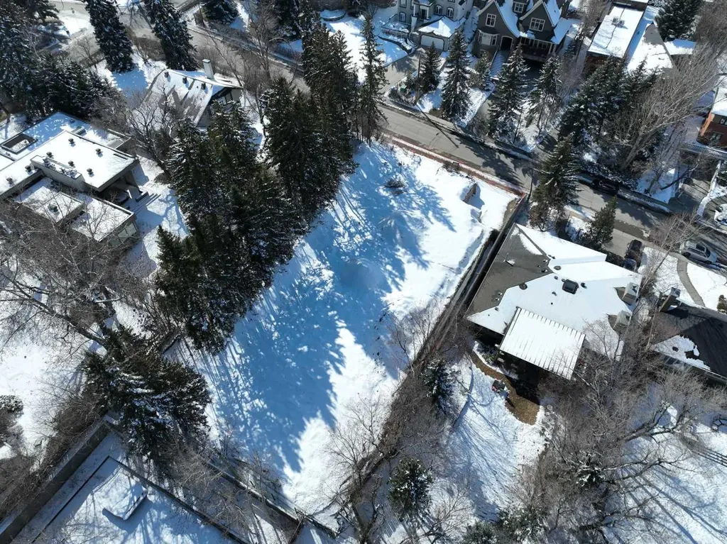 2222 12 Street SW Calgary AB T2T 3N4