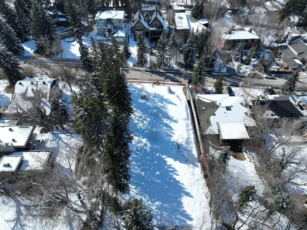 2222 12 Street SW Calgary AB T2T 3N4