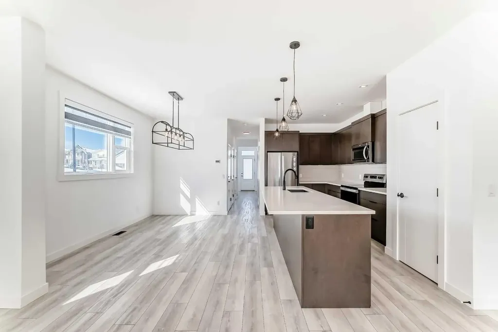 357 Calhoun Common NE Calgary AB T3P 1T2