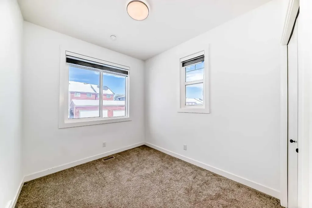 357 Calhoun Common NE Calgary AB T3P 1T2