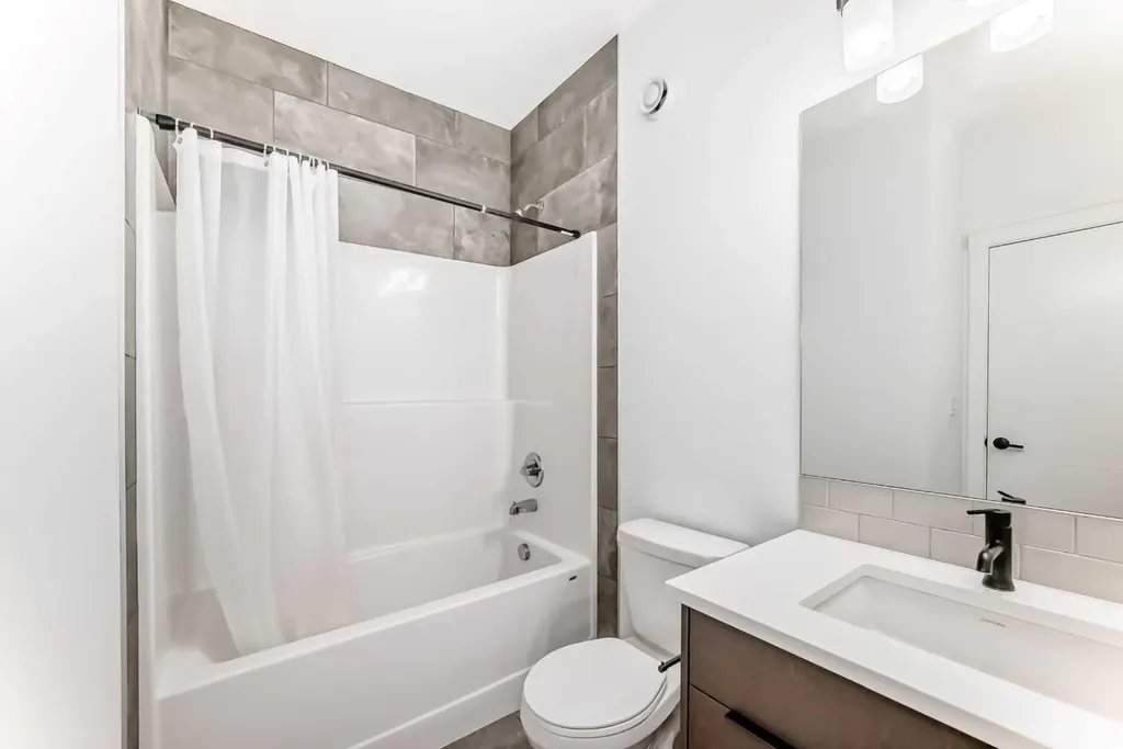 357 Calhoun Common NE Calgary AB T3P 1T2